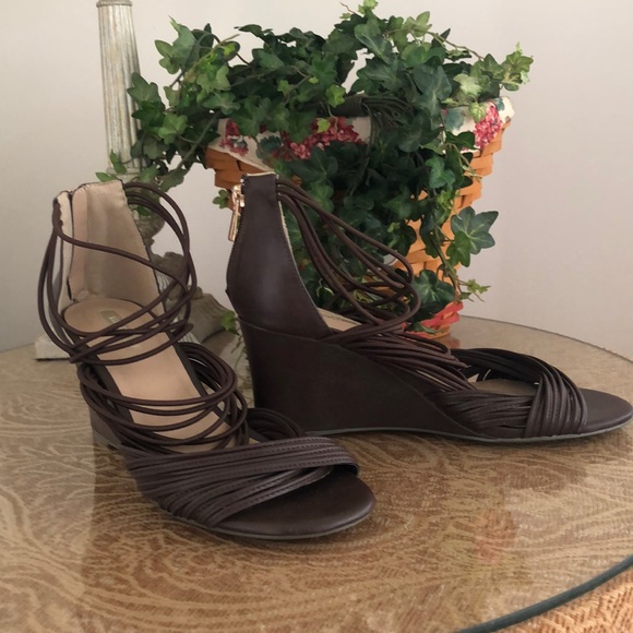 Avon mark wedge heeled sandal - Picture 2 of 8